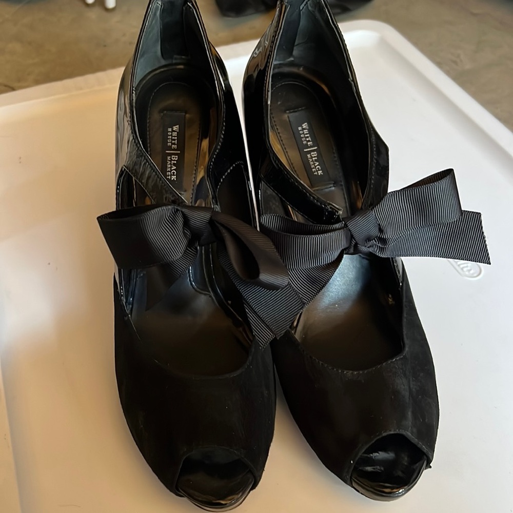 WHBM black patent leather and suede heel